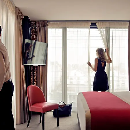 Mercure Ferrand Centre Jaude מלון 4*