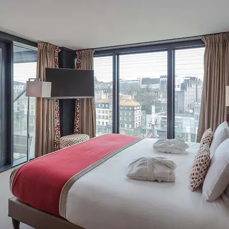 Отель Mercure Ferrand Centre Jaude