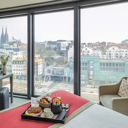 Hotel Mercure Ferrand Centre Jaude 4*