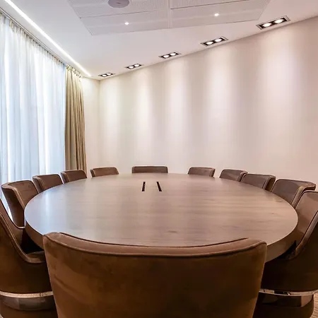 Mercure Ferrand Centre Jaude 4*
