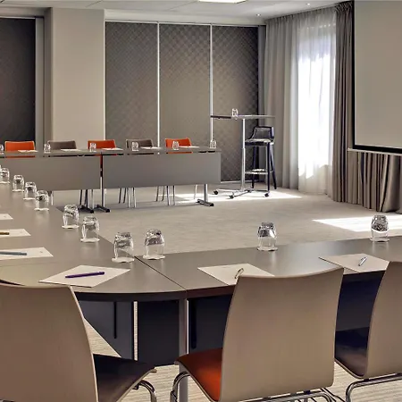 Mercure Ferrand Centre Jaude 4* קלרמונט-פרנד