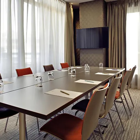 Mercure Ferrand Centre Jaude 4*