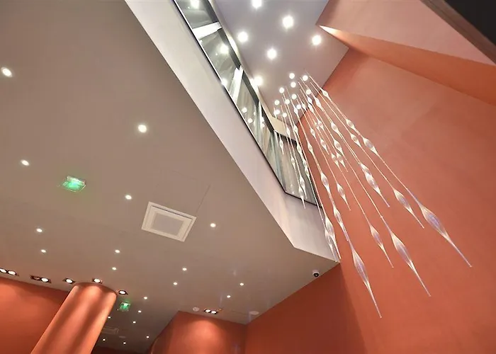 メルキュール クレルモン フェラン サントル ジュード 4* クレルモン・フェラン