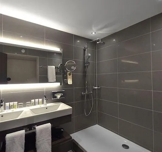 מלון Mercure Ferrand Centre Jaude קלרמונט-פרנד