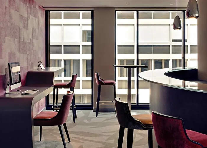 メルキュール クレルモン フェラン サントル ジュード 4* クレルモン・フェラン