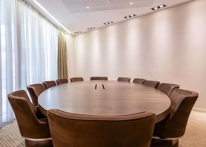 Mercure Ferrand Centre Jaude Отель Клермон-Ферран