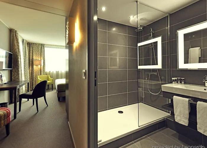 メルキュール クレルモン フェラン サントル ジュード 4* クレルモン・フェラン