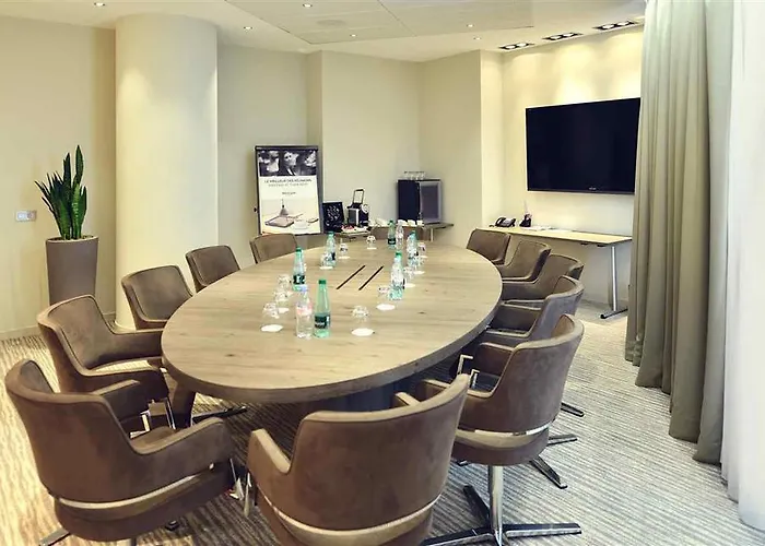 Mercure Ferrand Centre Jaude 4* קלרמונט-פרנד